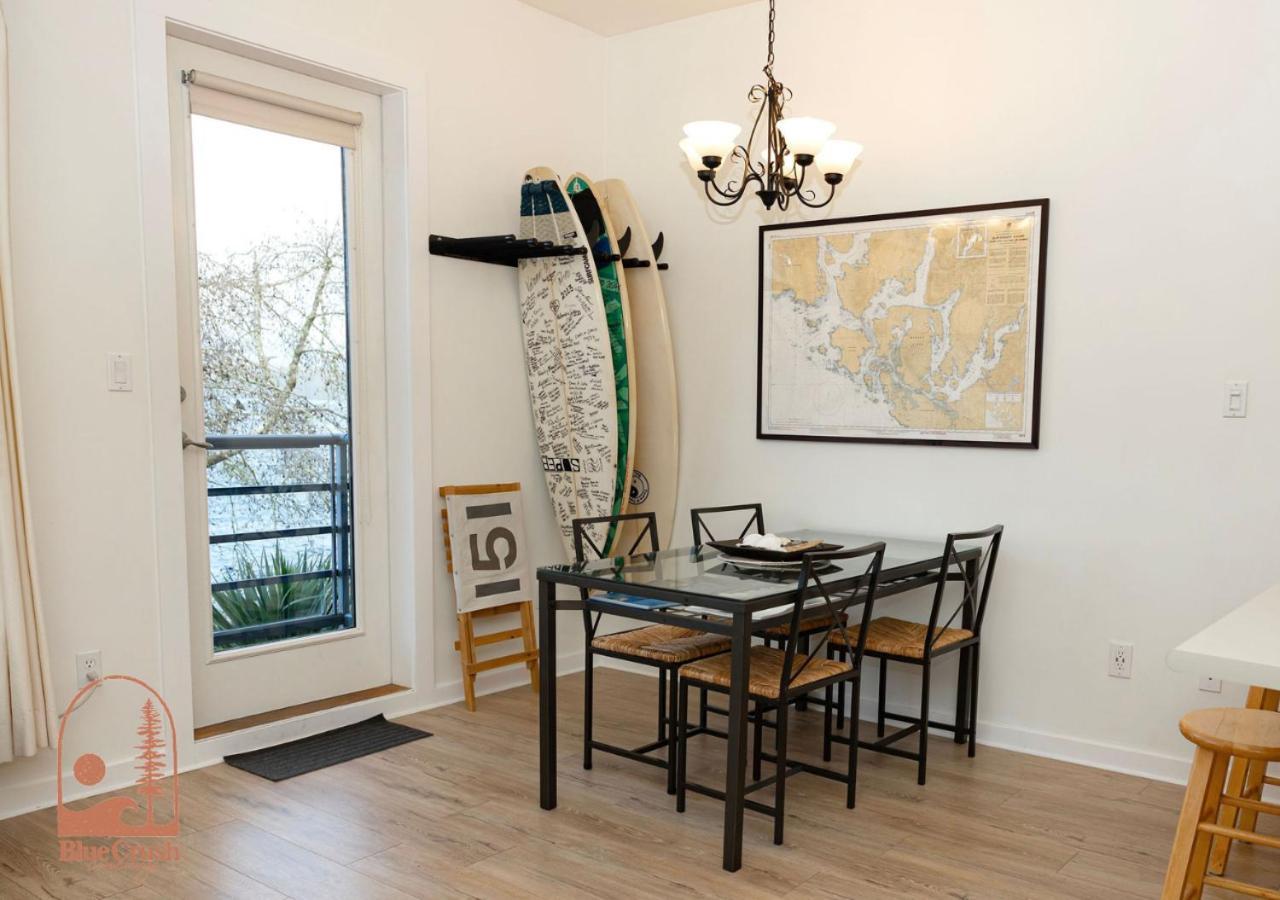 Wave Haven Waterfront Condo Hotel Tofino Esterno foto